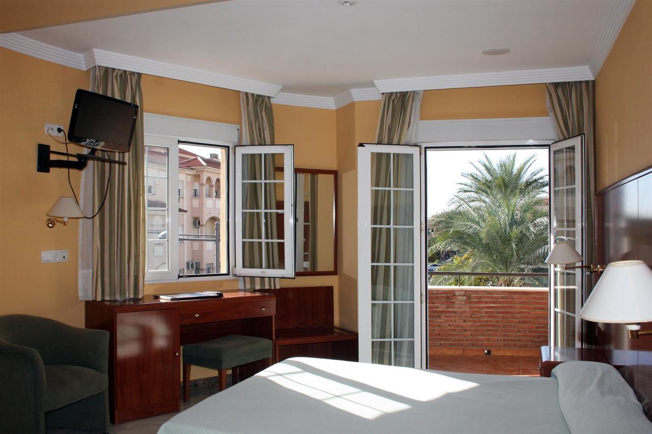 Hotel La Fonda De Don Gonzalo Cenes De La Vega Eksteriør bilde
